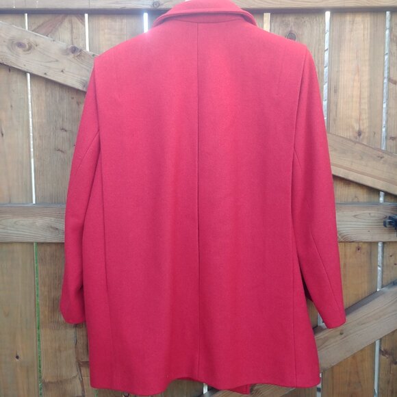 Elegant Red Women's Coat - Picture 5 of 16